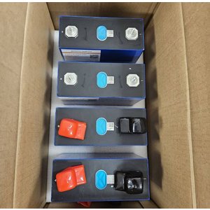 Акумулятор EVE MB31, LiFePO4, 3,2 B, 314 Aг, grade a